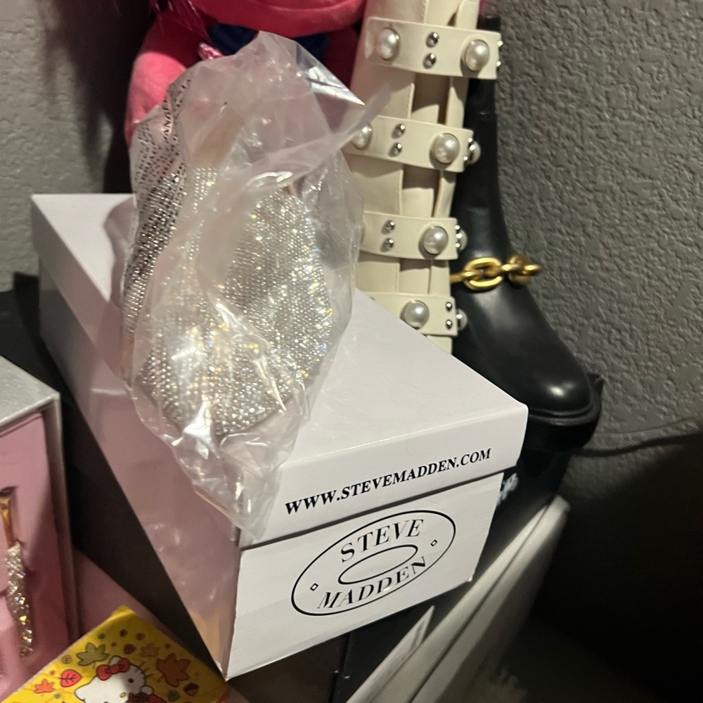 Steve Madden crystal flats